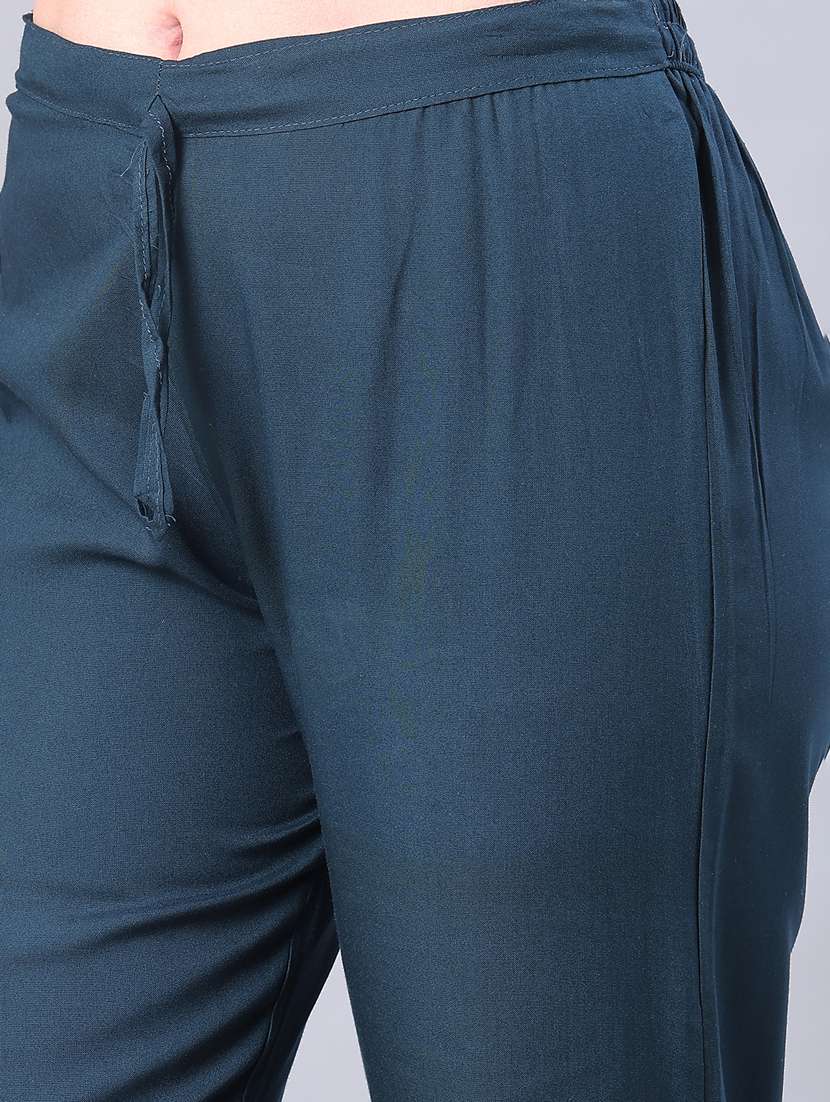 women floral printed three quarter sleeve kurta pant with dupatta set - 22110707 -  Standard Image - 4