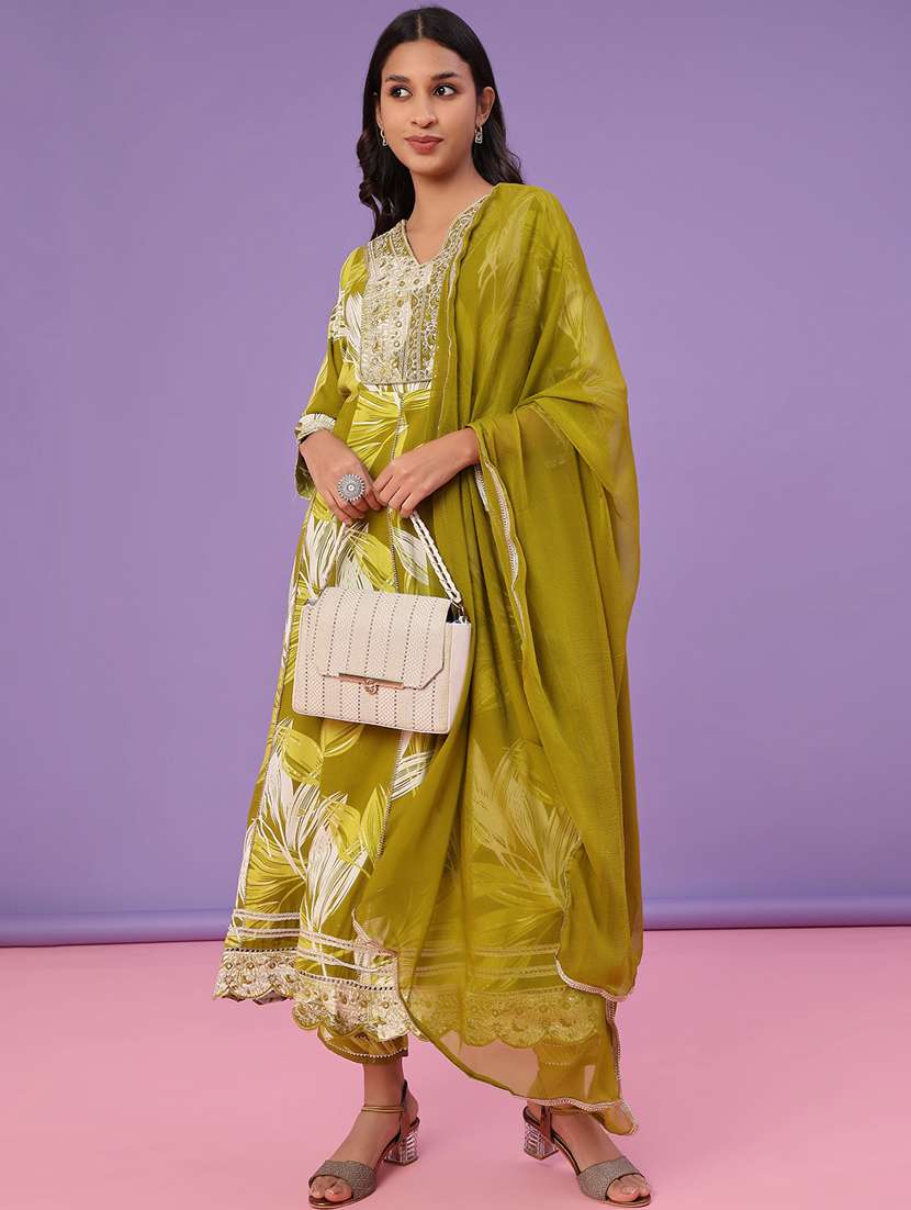 women printed three quarter sleeve kurta pant with dupatta set - 22110775 -  Standard Image - 1