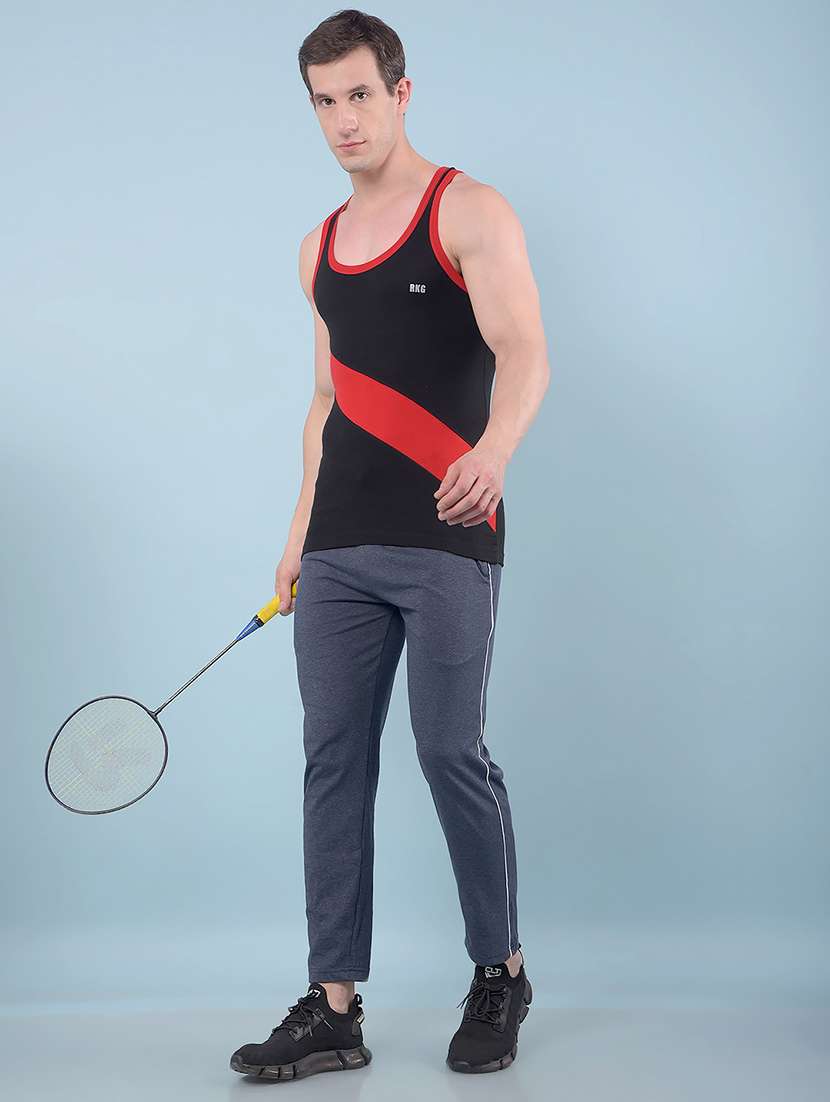 men pack of 5 scoop neck vest - 22112217 -  Standard Image - 4