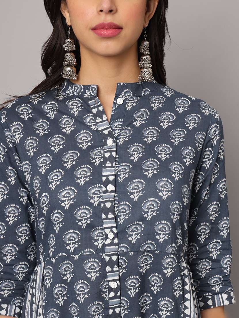 women printed three quarter sleeve ethnic jacket - 22112333 -  Standard Image - 4