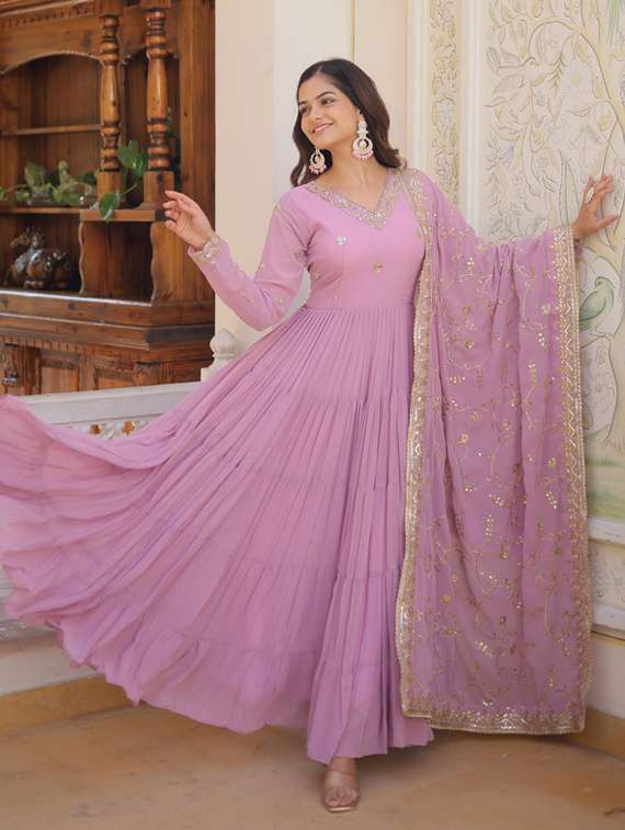 women solid with work long sleeve kurta dupatta set - 22112634 -  Standard Image - 1