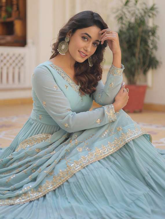 women solid with work long sleeve kurta dupatta set - 22112635 -  Standard Image - 4