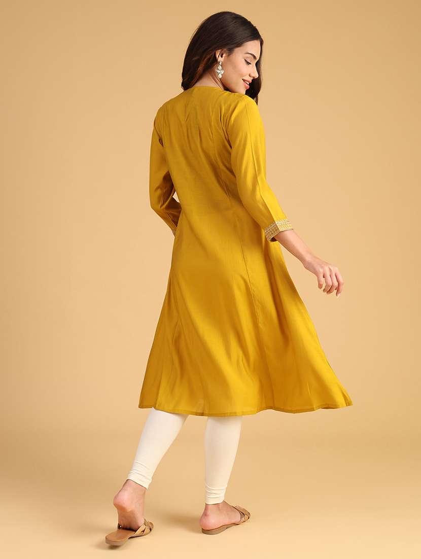 women embroidered three quarter sleeve a-line kurta - 22130242 -  Standard Image - 4