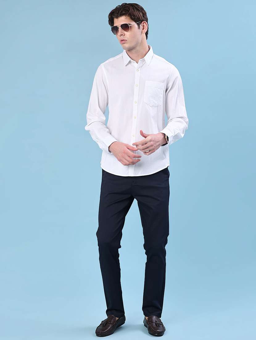 men solid mid rise chinos casual trouser - 22135603 -  Standard Image - 4