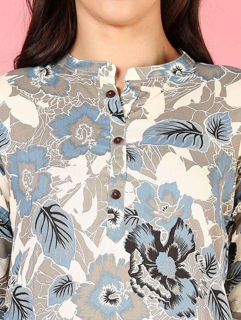 women floral three quarter sleeve kurta palazzo set - 22137003 -  Standard Image - 4