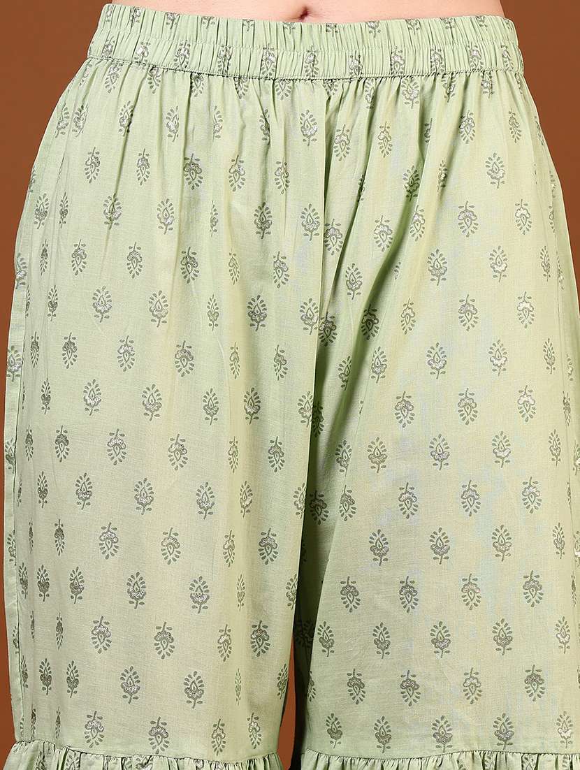 women three quarter sleeve kurta and sharara with dupatta  - 22137047 -  Standard Image - 4