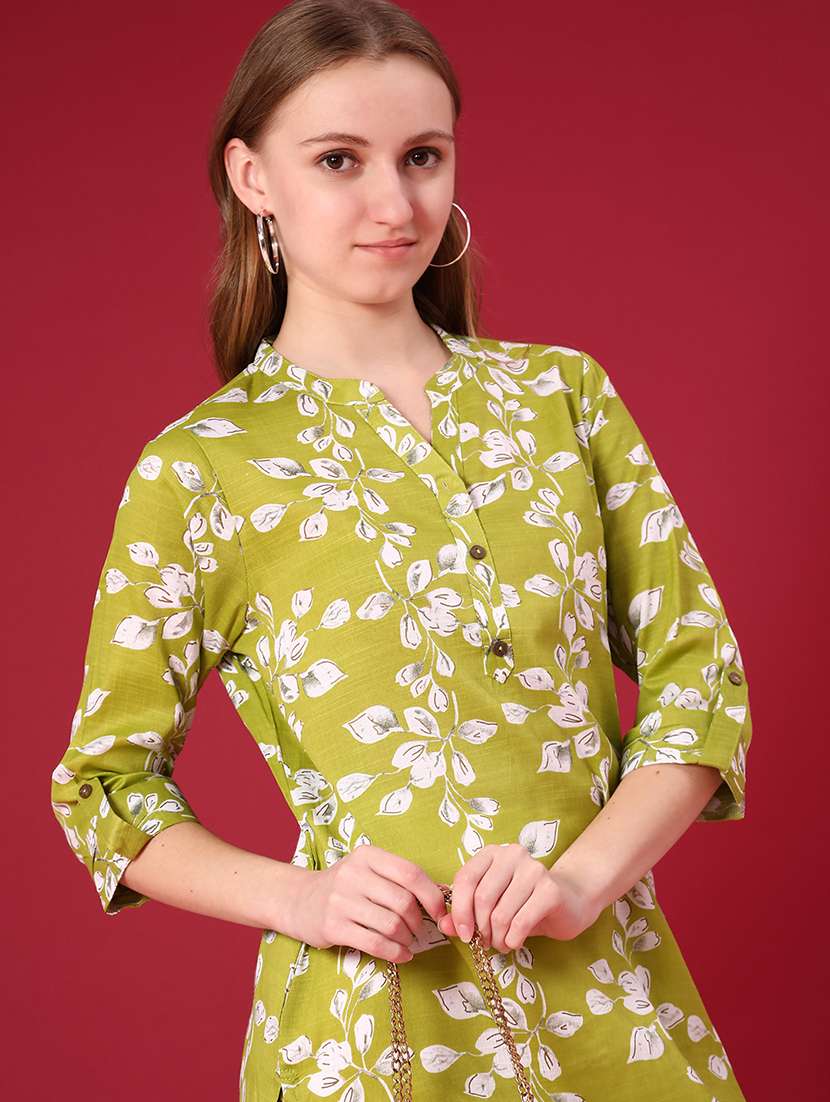 women printed three quarter sleeve straight kurta - 22137078 -  Standard Image - 4
