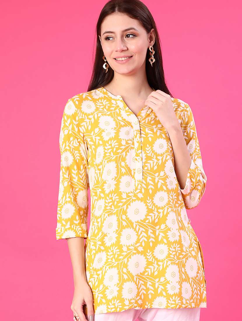 women floral printed three quarter sleeve straight kurti