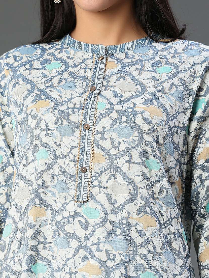 women printed three quarter sleeve kurta and pant set - 22139030 -  Standard Image - 4