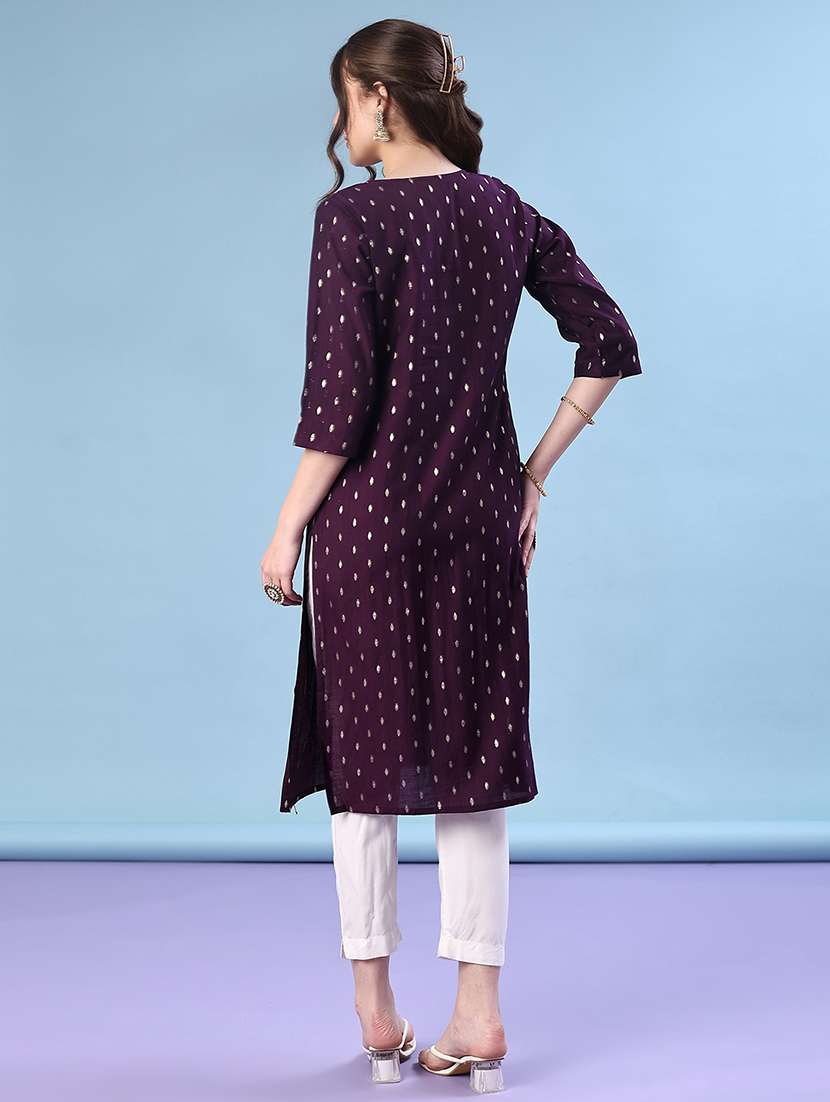 women solid with work three quarter sleeve straight kurta - 22139536 -  Standard Image - 4