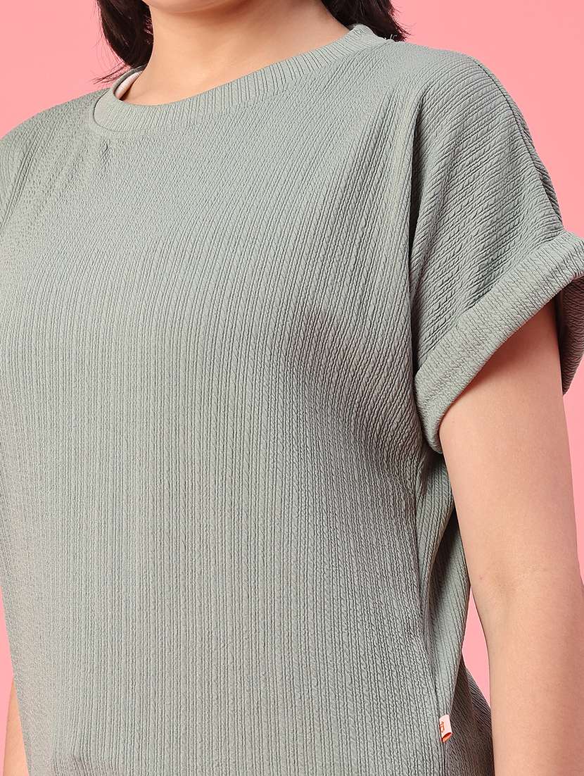 women self design short sleeve t-shirt & trouser co-ords set - 22139605 -  Standard Image - 4