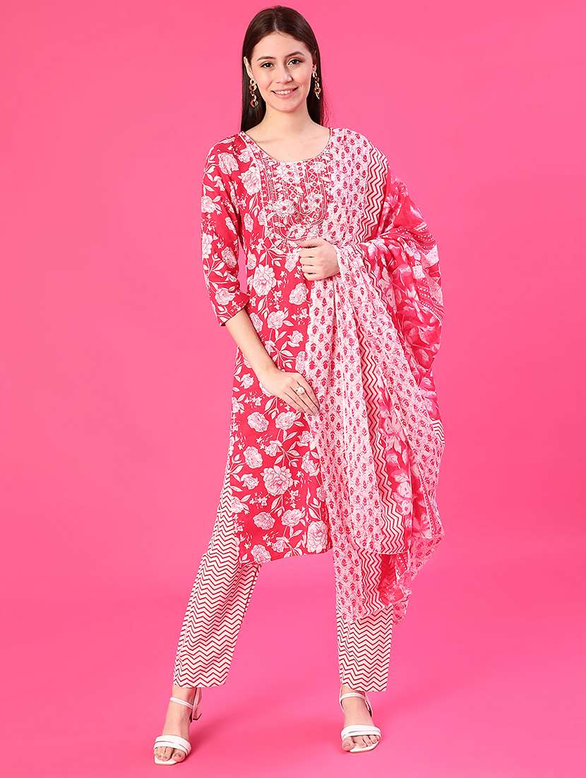 women three quarter sleeve kurta and pant with dupatta 