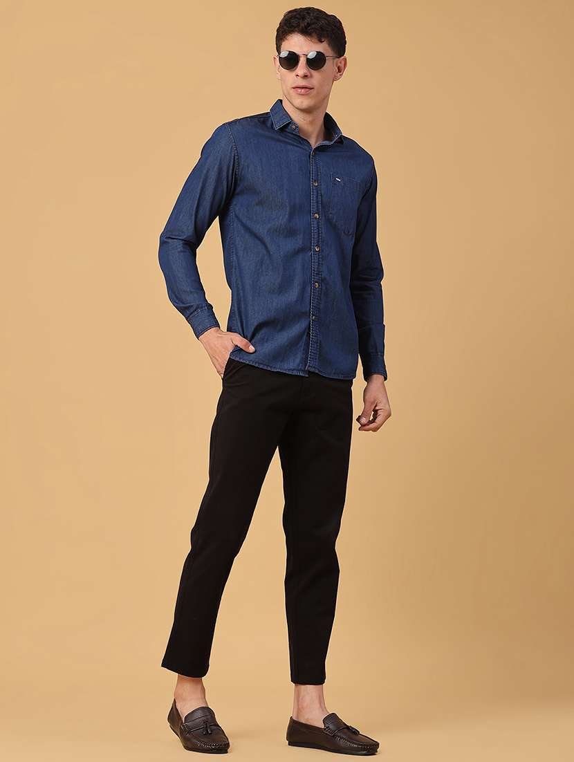 men solid mid rise slim fit chinos  - 22139754 -  Standard Image - 4