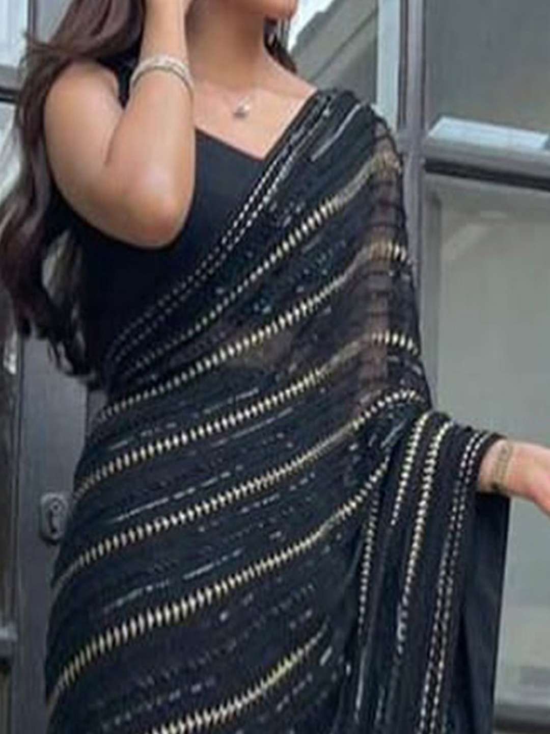 women black embroidered saree with blouse - 22140049 -  Standard Image - 4