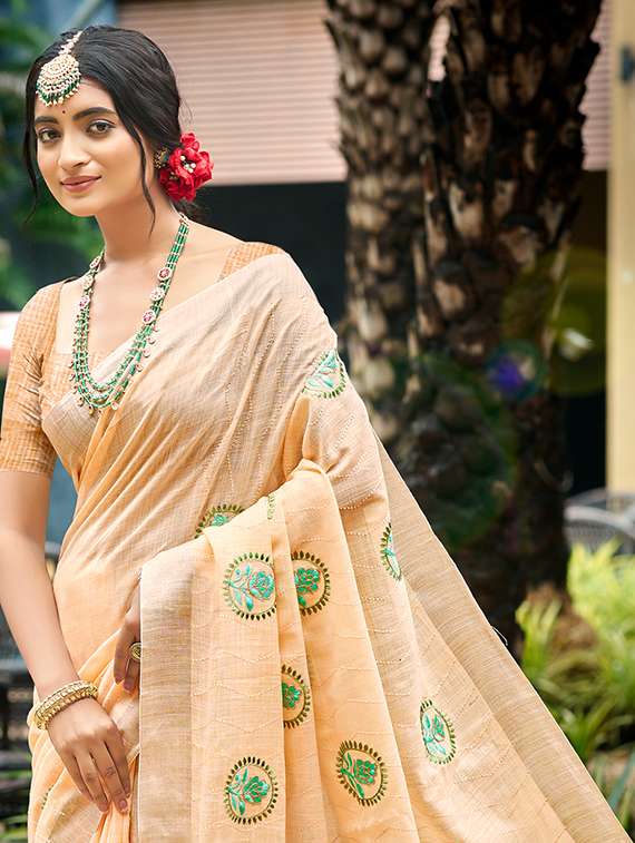 women solid with work embroidered saree with blouse - 22140188 -  Standard Image - 1
