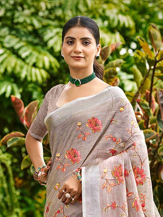 women solid with work embroidered saree with blouse - 22140197 -  Standard Image - 1