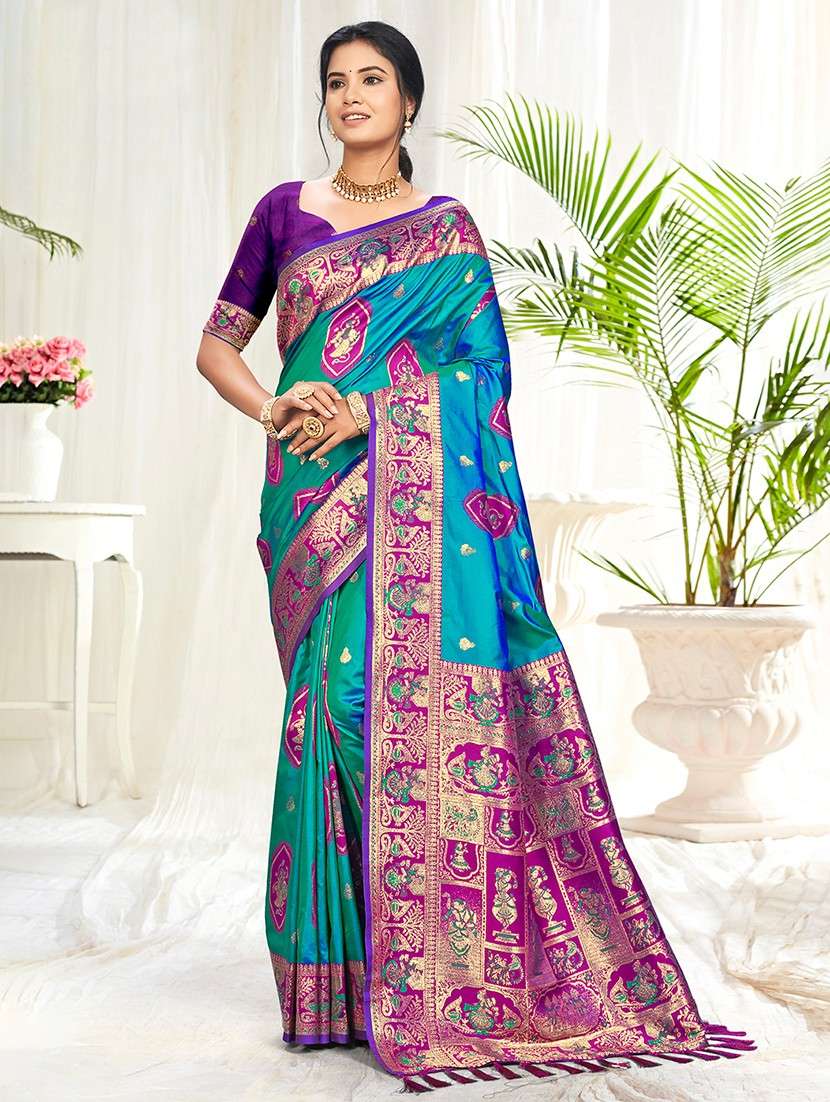 women self design banarasi saree with blouse