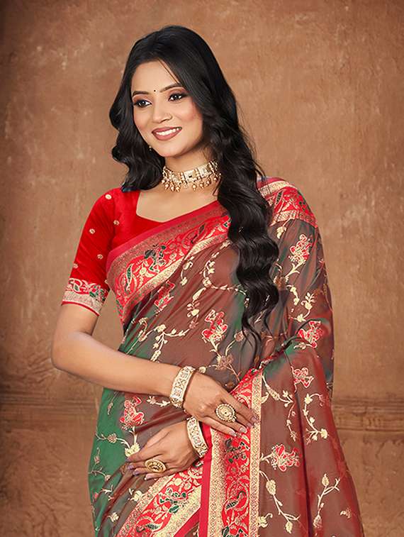 women self design banarasi saree with blouse - 22140214 -  Standard Image - 1