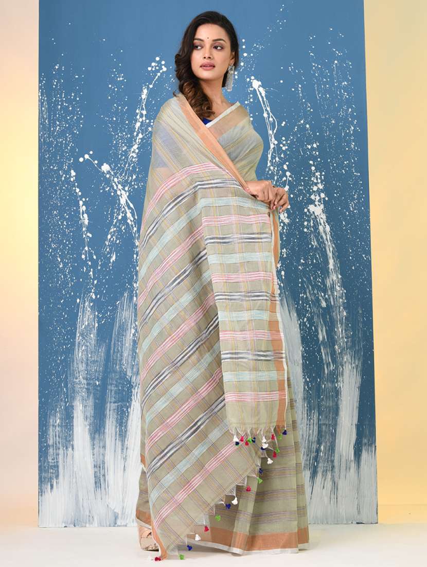 women self design handloom saree with blouse - 22140277 -  Standard Image - 1