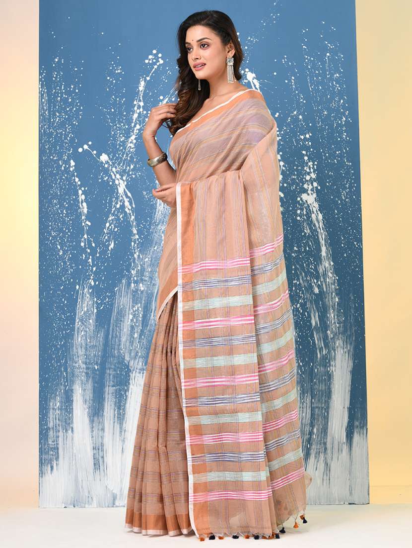 women self design handloom saree with blouse - 22140279 -  Standard Image - 1