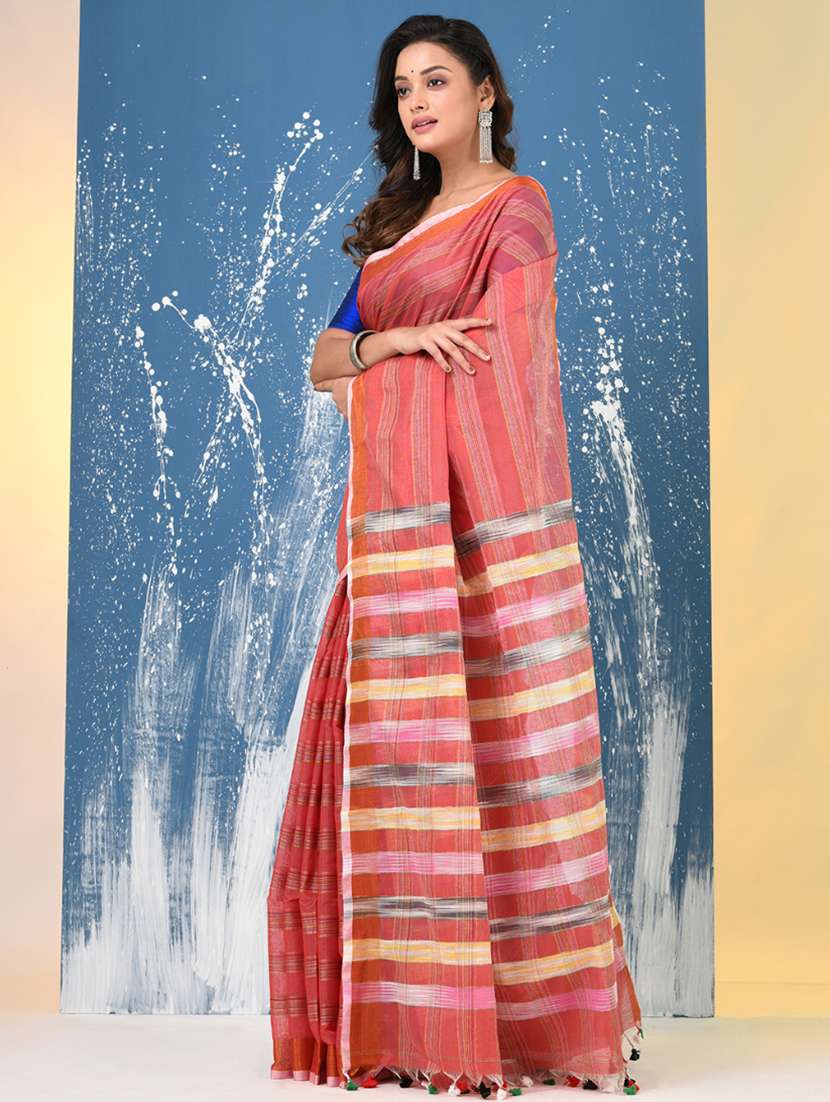women self design handloom saree with blouse - 22140281 -  Standard Image - 1