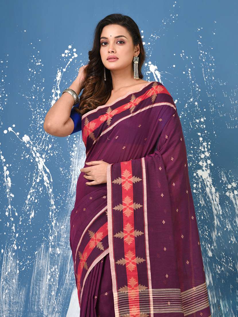 women self design handloom saree with blouse - 22140282 -  Standard Image - 4