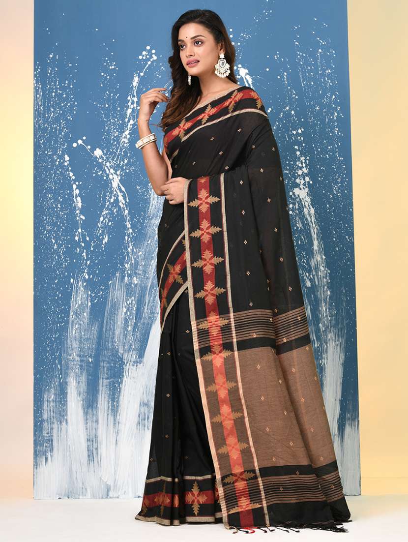 women self design handloom saree with blouse - 22140284 -  Standard Image - 1