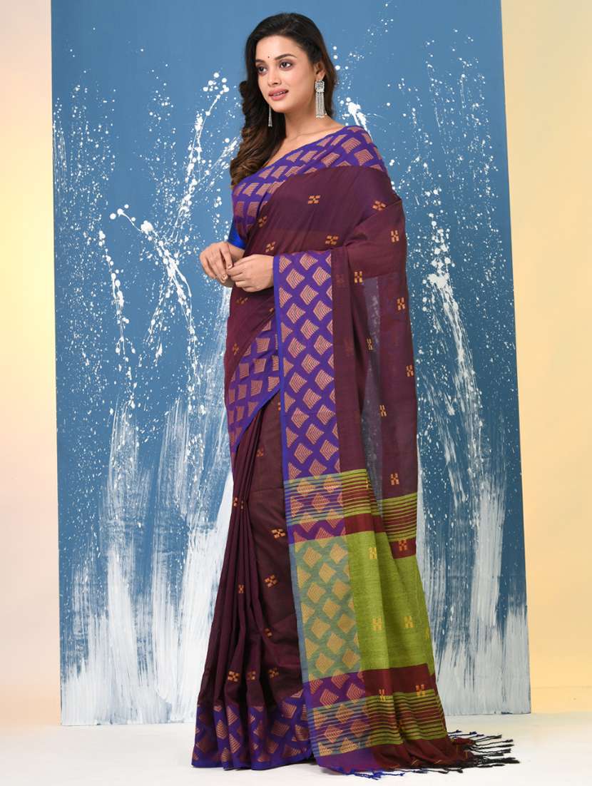 women self design handloom saree with blouse - 22140287 -  Standard Image - 1