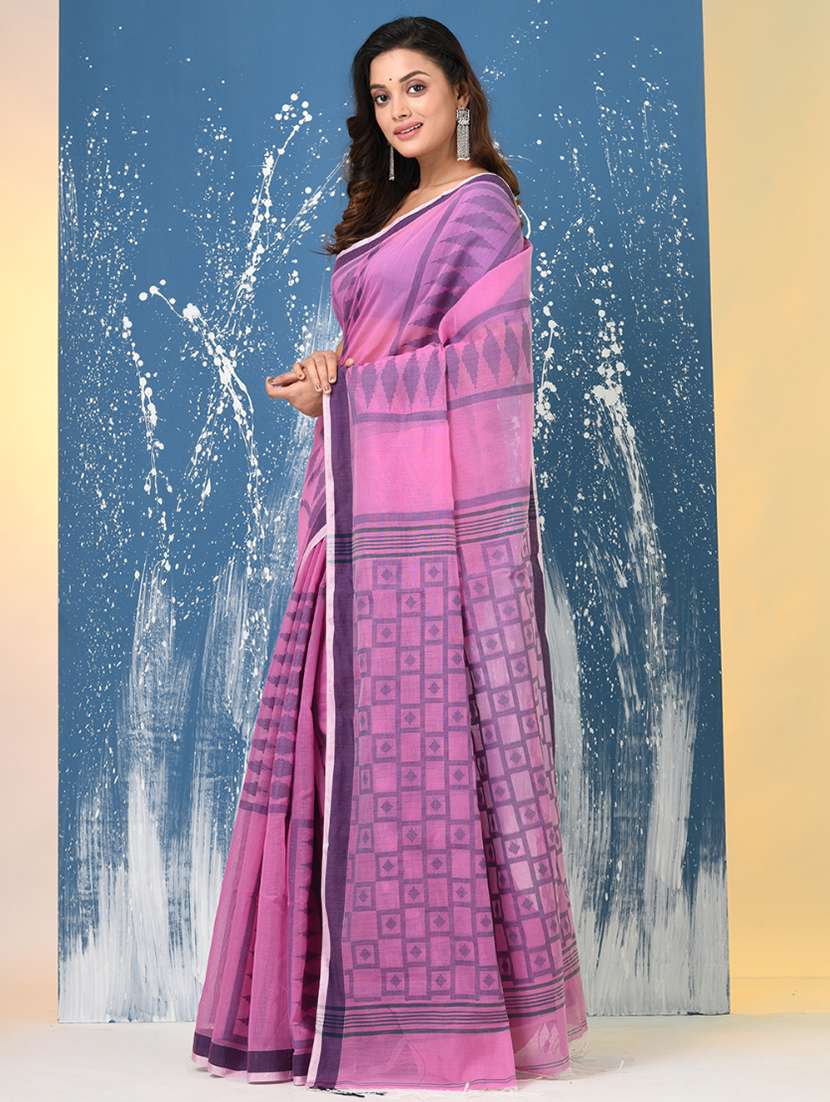 women self design handloom saree with blouse - 22140299 -  Standard Image - 1