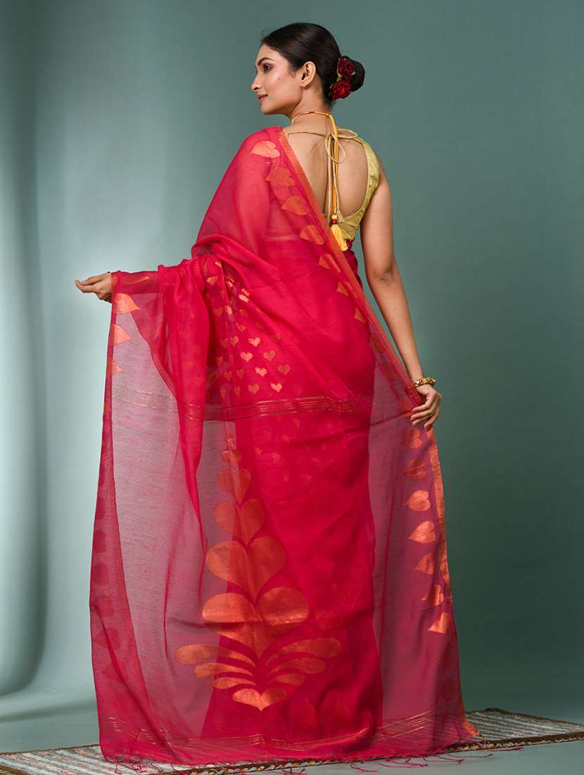 women self design handloom saree with blouse - 22140314 -  Standard Image - 4