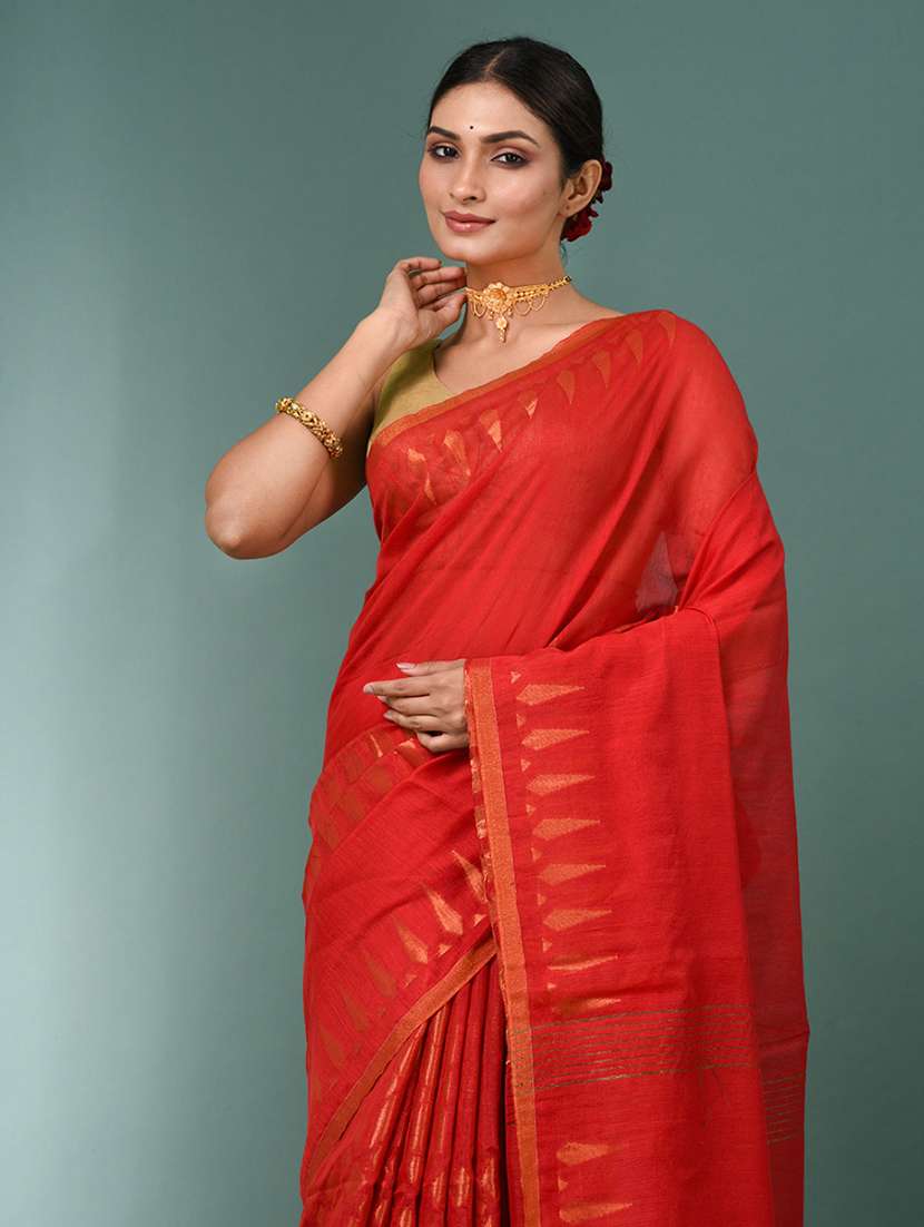 women self design handloom saree with blouse - 22140317 -  Standard Image - 4