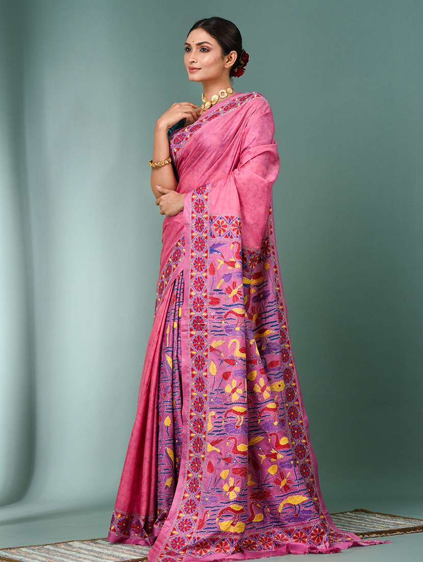 women printed handloom kantha stitch saree with blouse - 22140321 -  Standard Image - 1