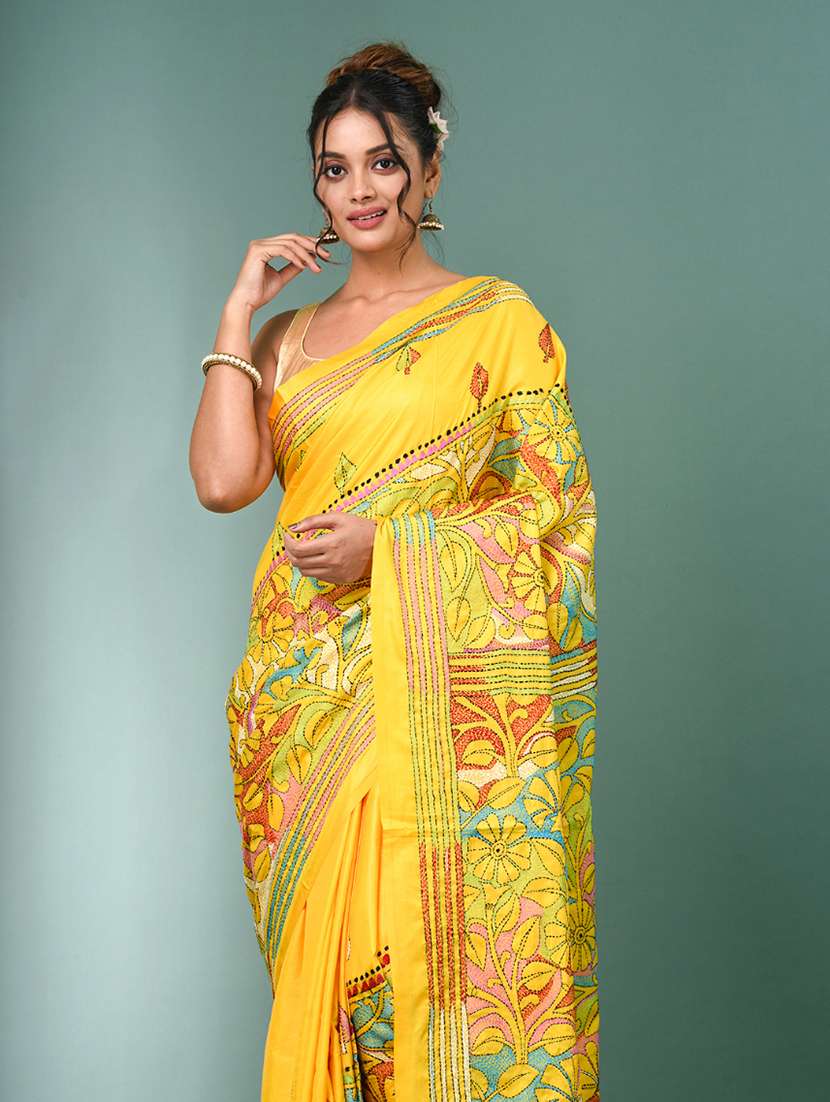 women handloom kantha stitch saree with blouse - 22140331 - Standard Image - 4