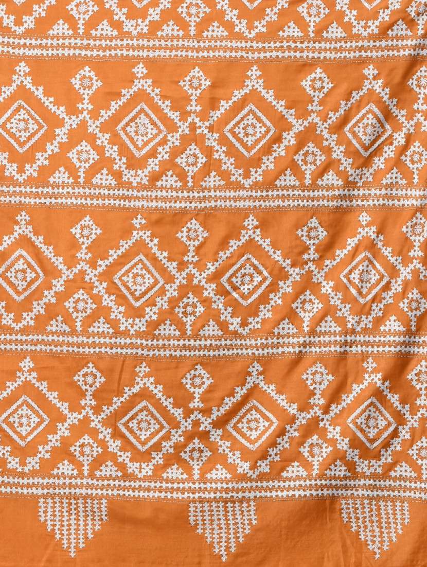 women solid with work handloom saree with blouse - 22140350 - Standard Image - 6