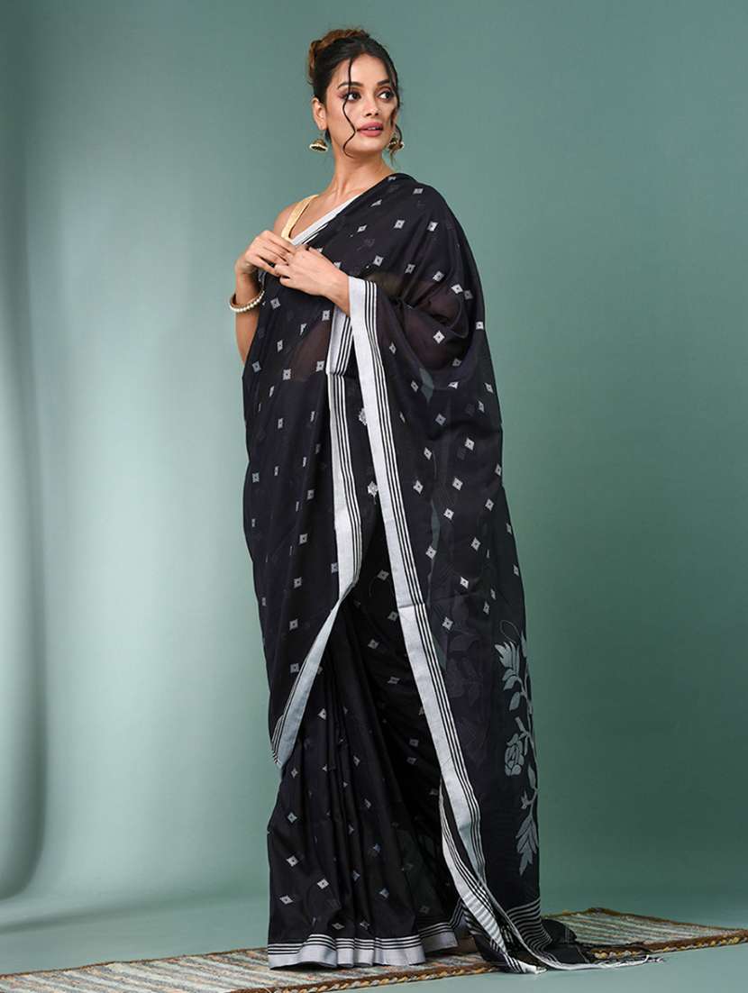 women self design handloom saree with blouse - 22140373 -  Standard Image - 1