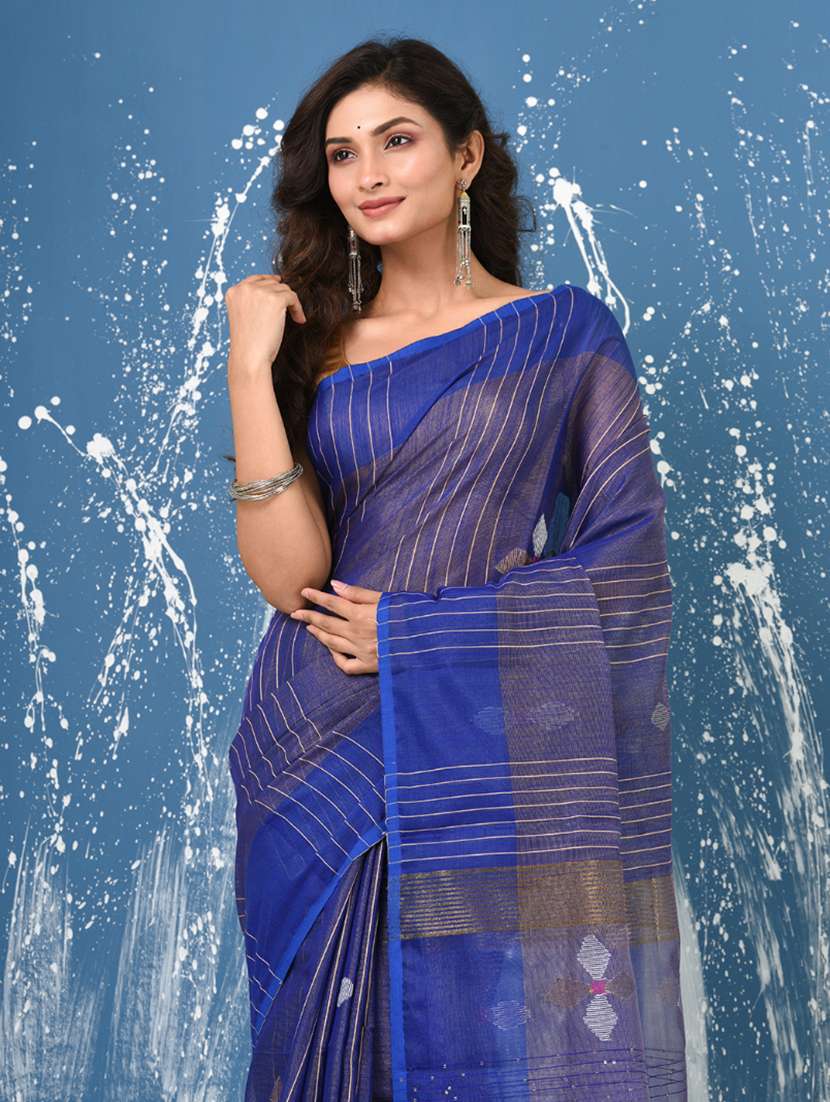 women self design handloom saree with blouse - 22140389 -  Standard Image - 4