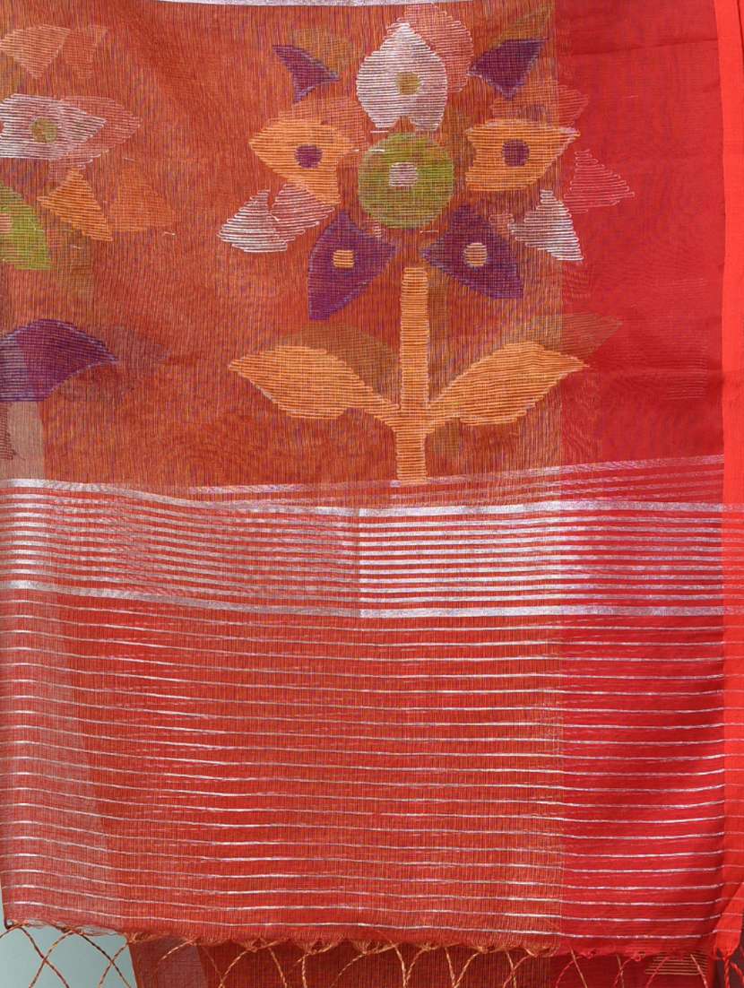 women self design handloom saree with blouse - 22140402 - Standard Image - 6