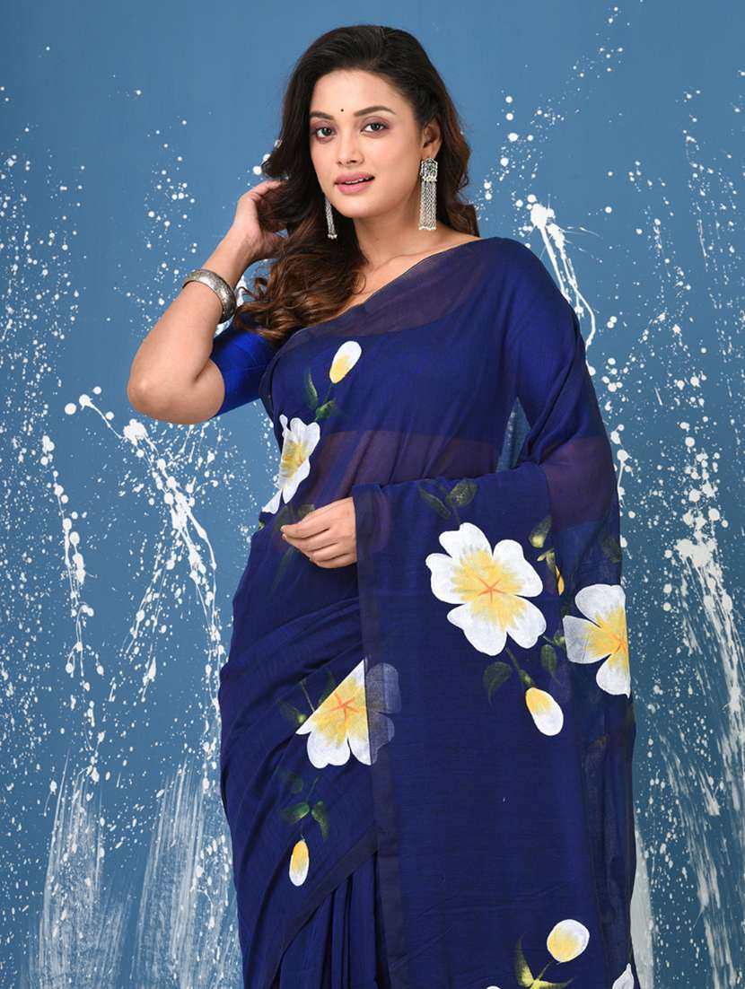 women floral printed handloom saree - 22140430 -  Standard Image - 4