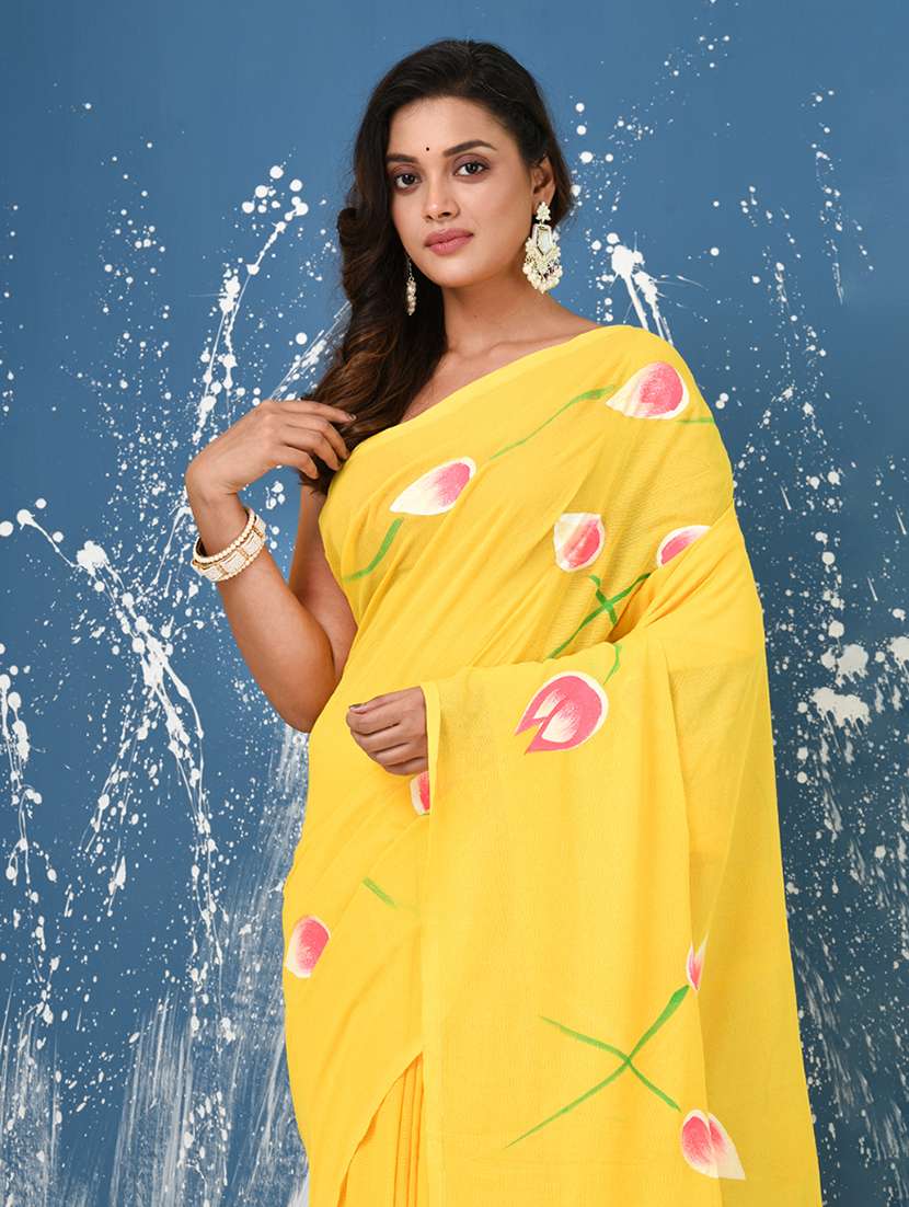 women floral printed handloom saree with blouse - 22140439 -  Standard Image - 4
