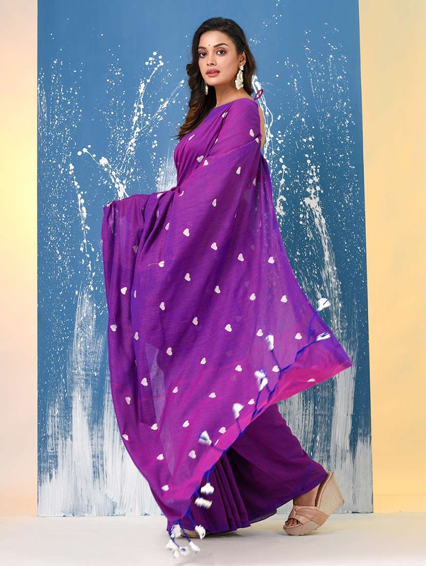 women solid with work handloom saree with blouse - 22140447 -  Standard Image - 1