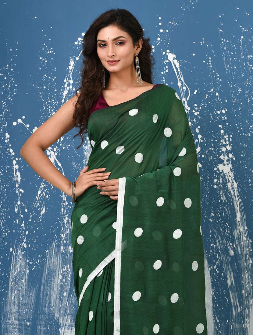 women polka dot handloom saree with blouse - 22140463 -  Standard Image - 4