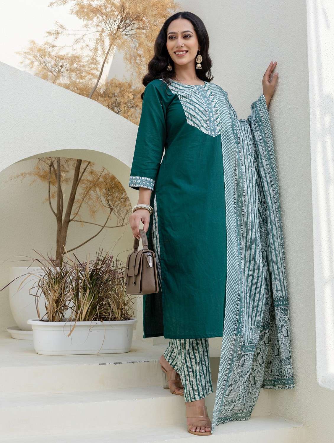 women printed three quarter sleeve kurta pant with dupatta set - 22140532 -  Standard Image - 1