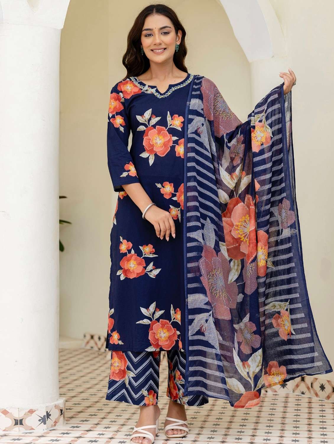 women floral printed three quarter sleeve kurta pant with dupatta set