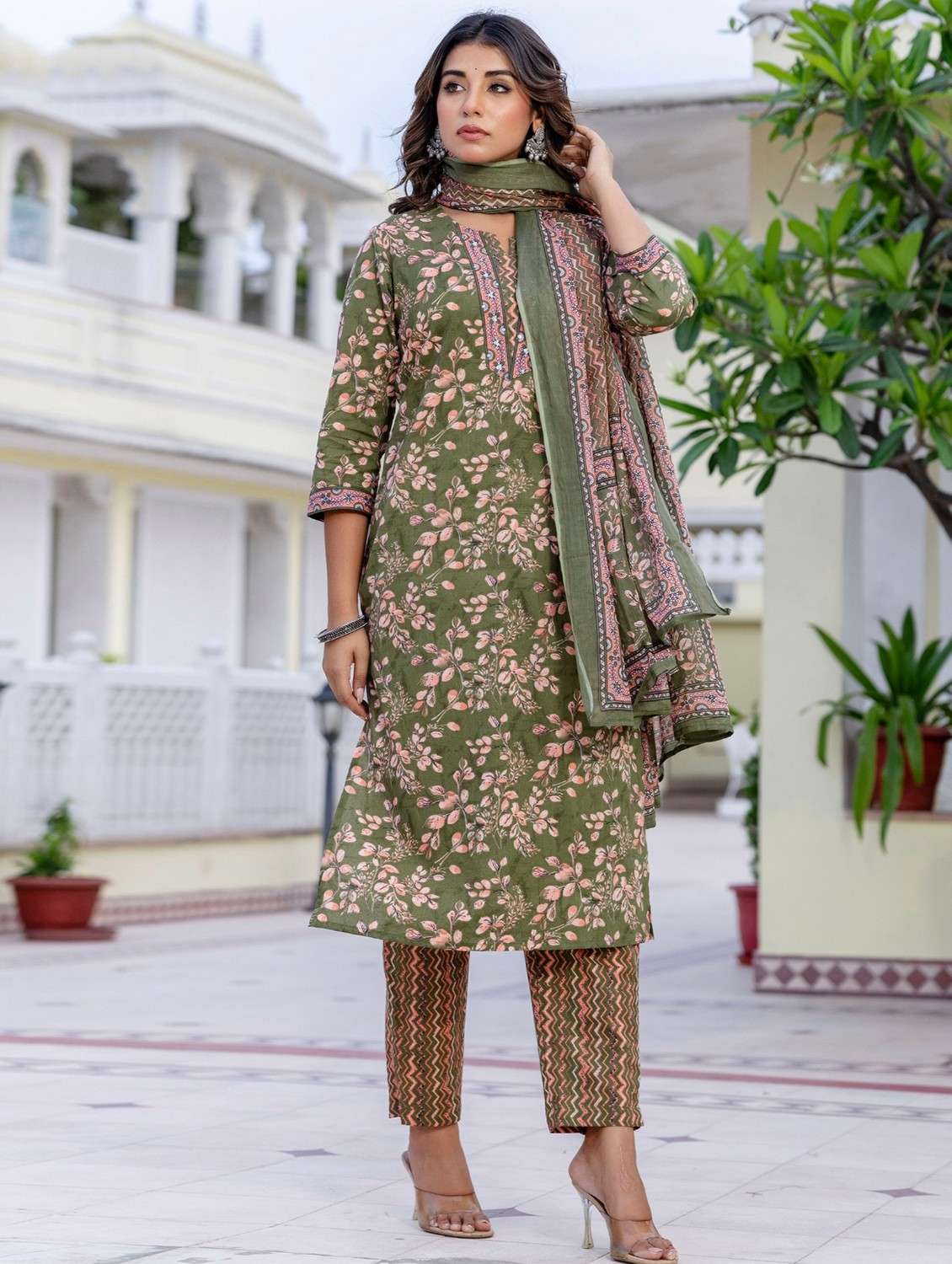 women floral printed three quarter sleeve kurta pant with dupatta set - 22140536 -  Standard Image - 1