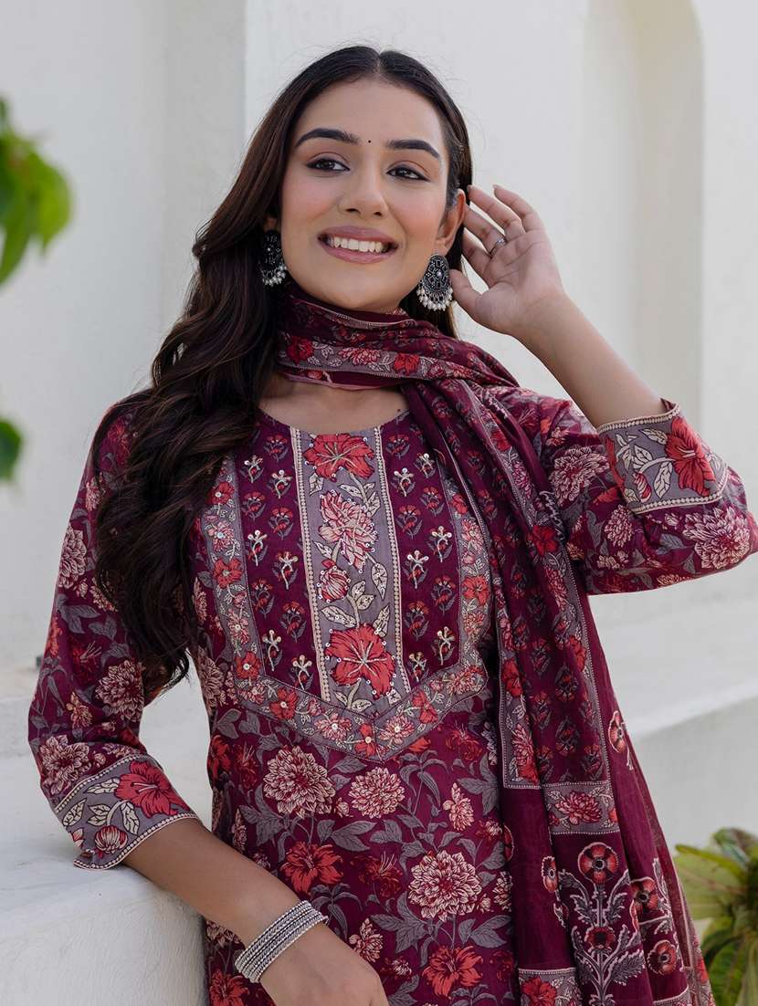 women floral printed three quarter sleeve kurta palazzo with dupatta set - 22140545 -  Standard Image - 4