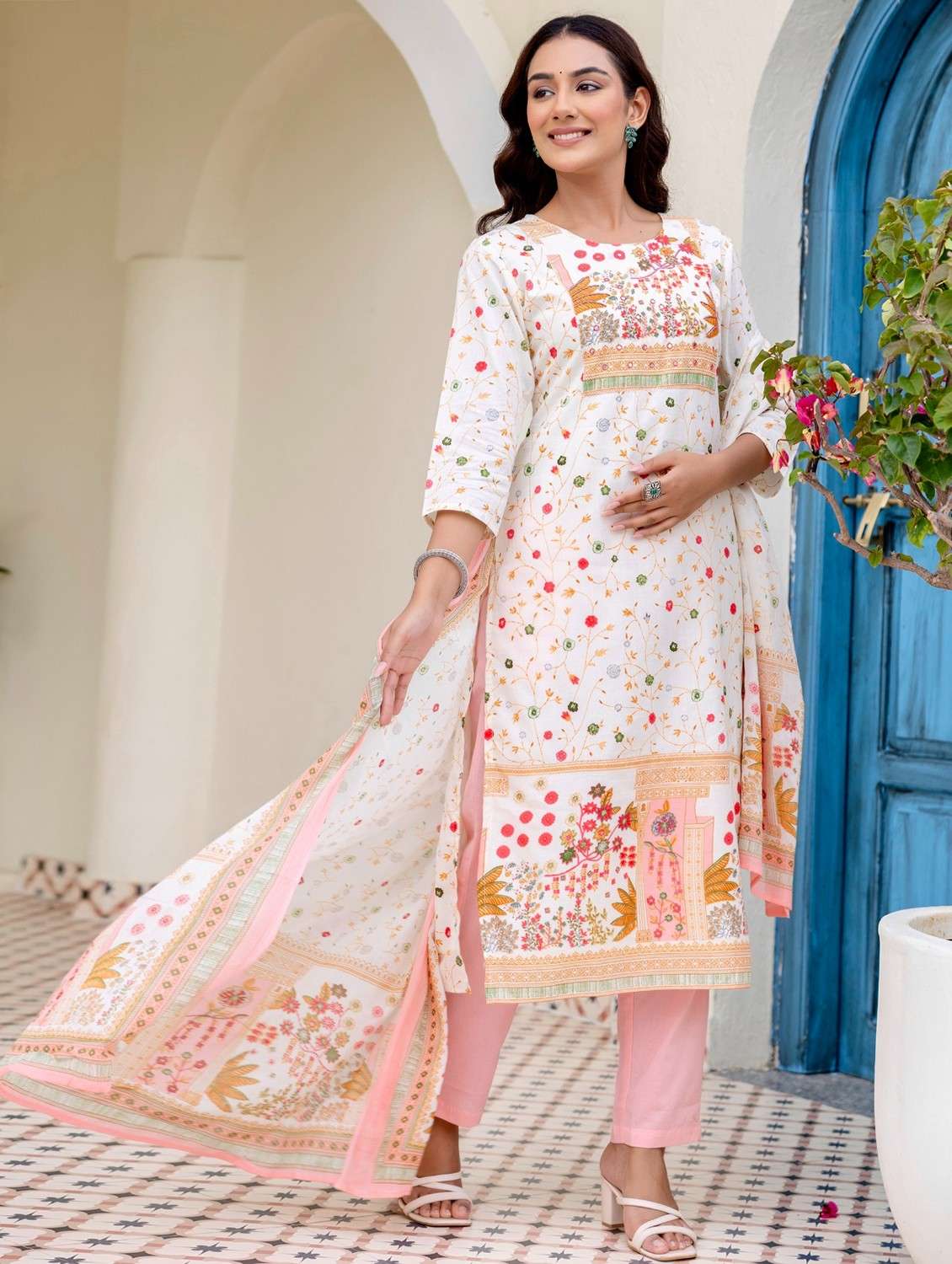 women floral printed three quarter sleeve kurta pant with dupatta set - 22140557 - Standard Image - 1