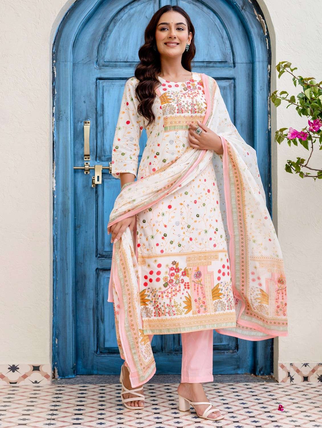 women floral printed three quarter sleeve kurta pant with dupatta set - 22140557 - Standard Image - 4