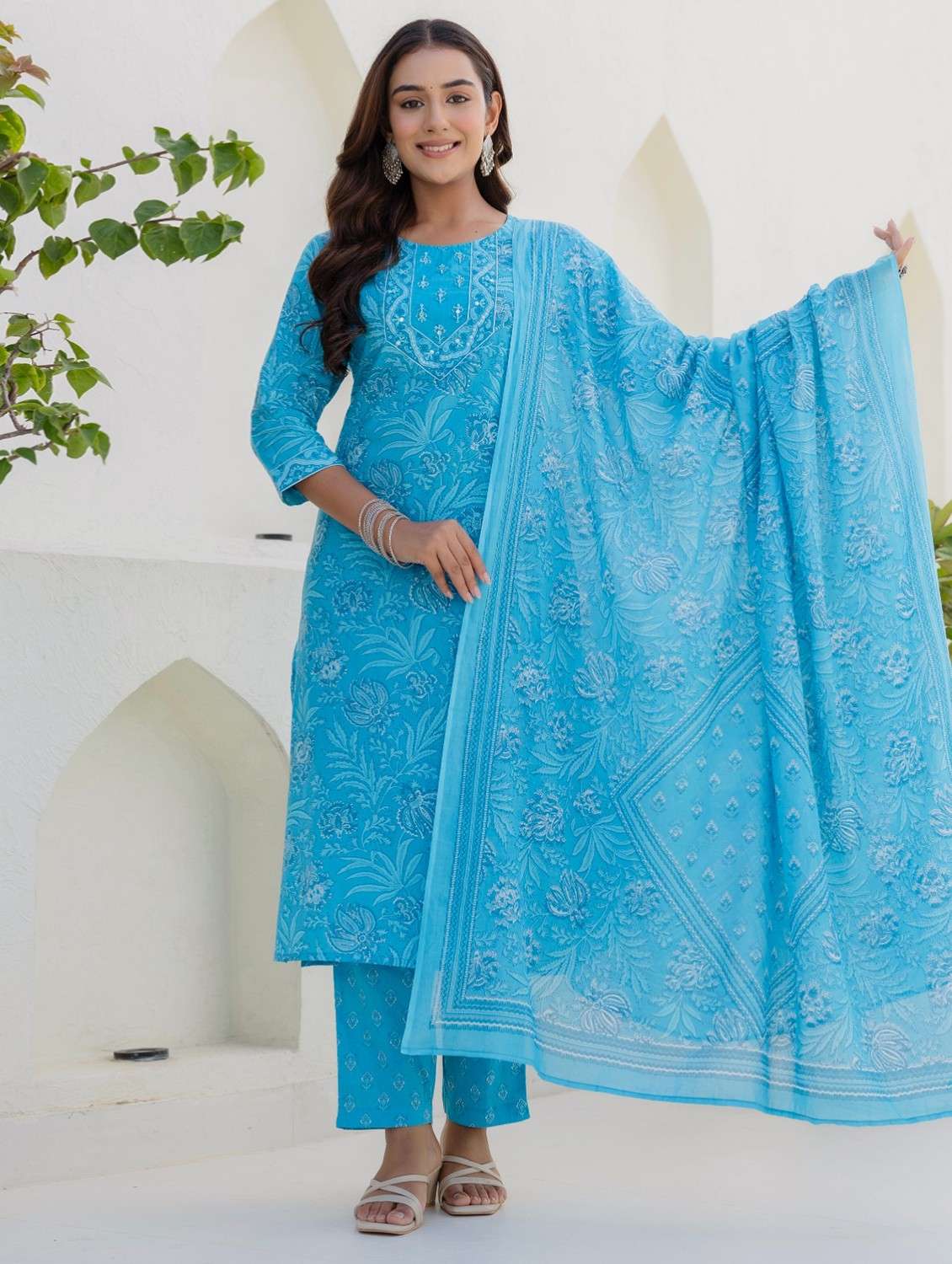 women floral printed three quarter sleeve kurta pant with dupatta set