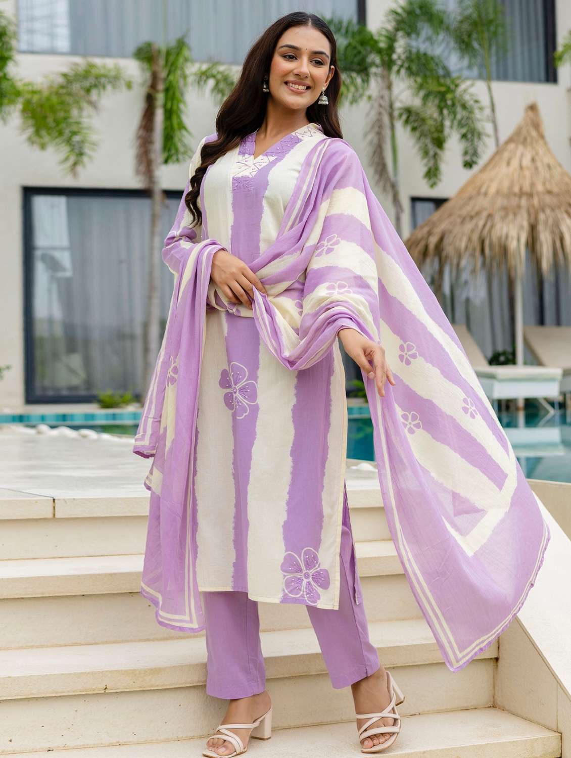 women printed three quarter sleeve kurta pant with dupatta set - 22140567 -  Standard Image - 1