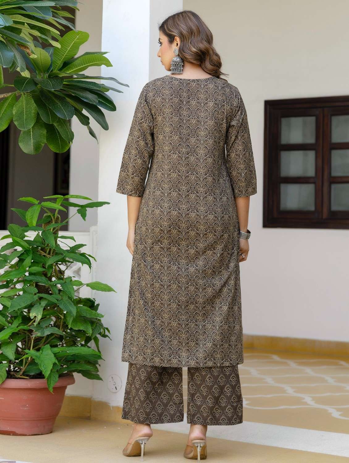 women printed three quarter sleeve kurta palazzo with dupatta set - 22140578 -  Standard Image - 4